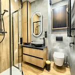 Apartamentyprzymorzu Reymonta Apartment *