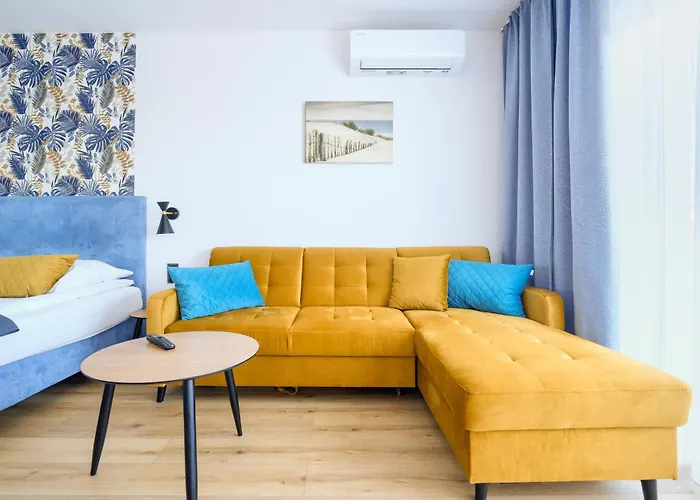 Apartamentyprzymorzu Reymonta דירה