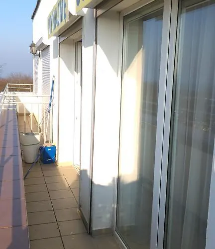 Apartamentyprzymorzu Reymonta Апартаменты *